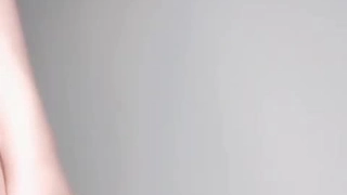 拖鞋家居日韩AV-白皙皮肤呆萌小姐姐！情趣耳朵抓屌吸吮！头套男怼着骚穴猛操，骑乘姿势打桩机，无套内射。